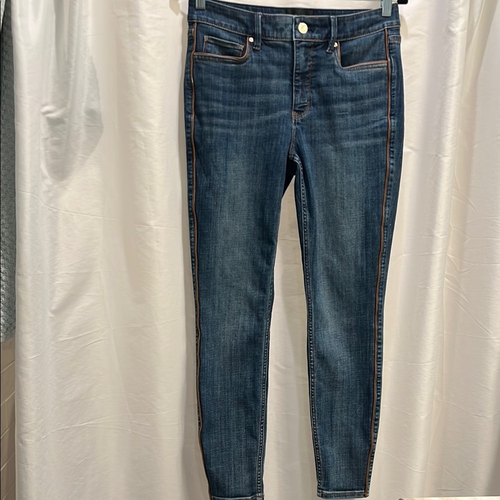 White House Black Market Blue Ankle Cropped Jeans